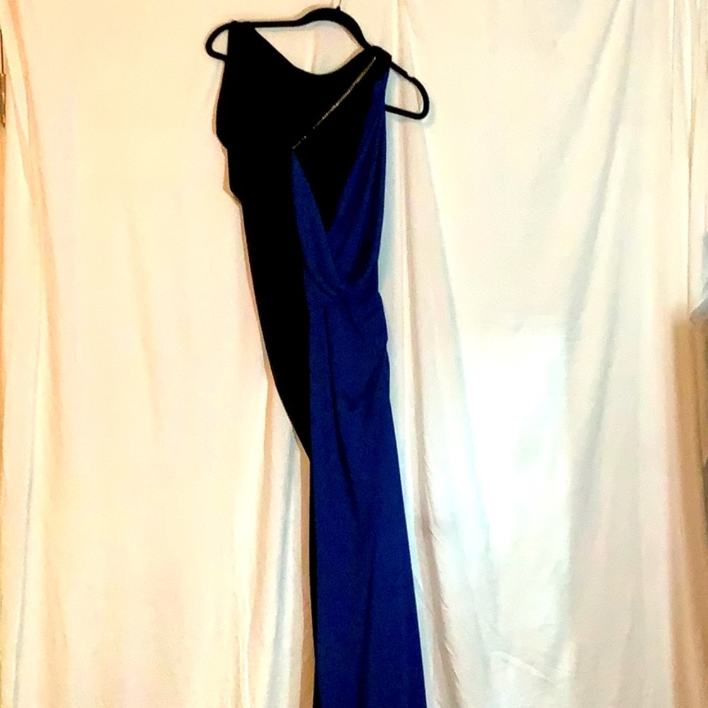 BCBG MAXAZRIA Carine Royal Blue gown